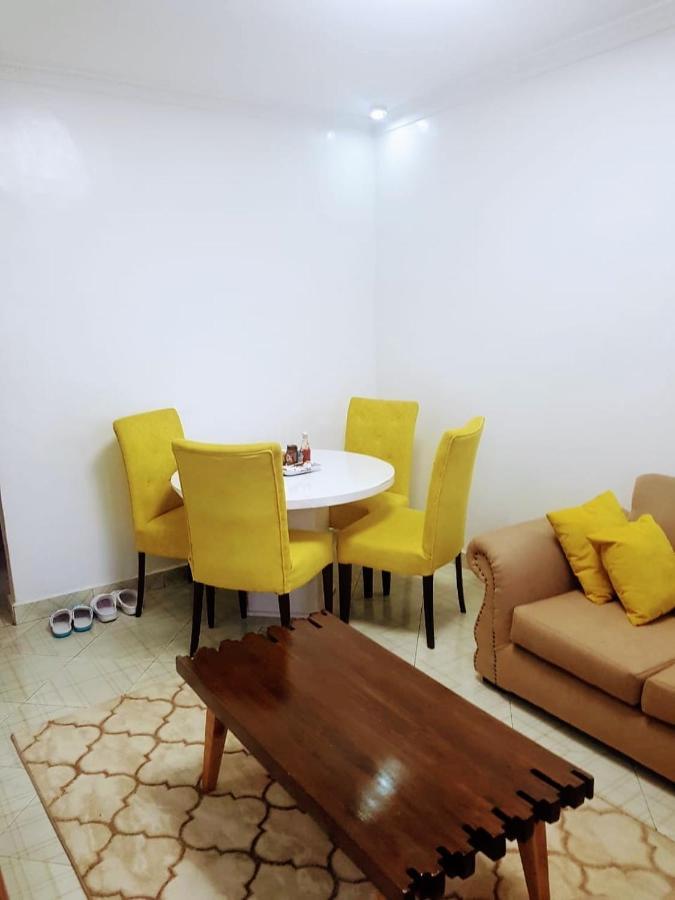 Sandalwood Suites Nakuru - Studios & One Bedroom Suites מראה חיצוני תמונה